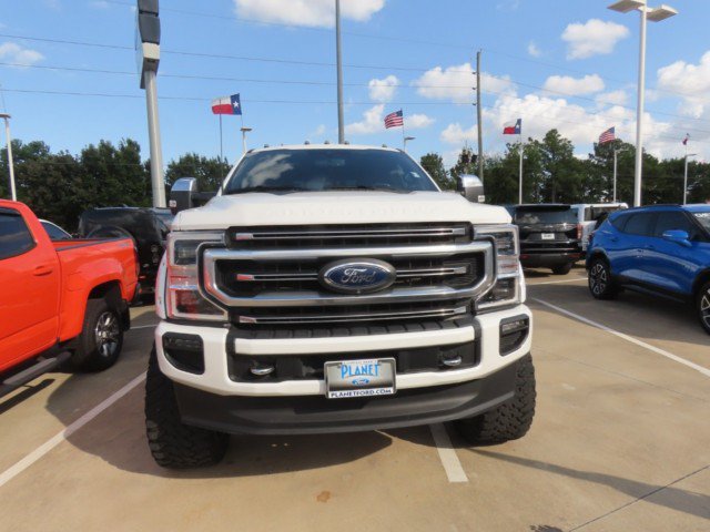 Used 2022 Ford F250 Platinum AWD/4WD image 4