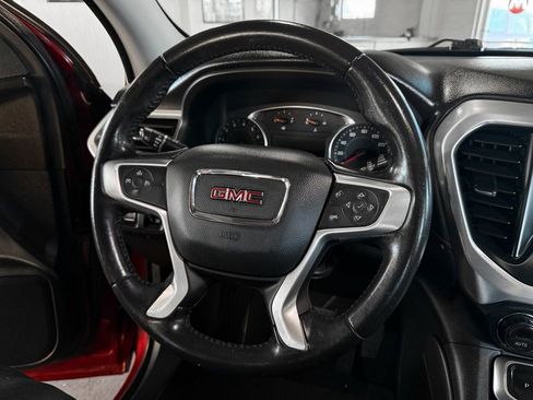 Used 2020 GMC Acadia SLE w/ LPO, Floor Liner Package image 23