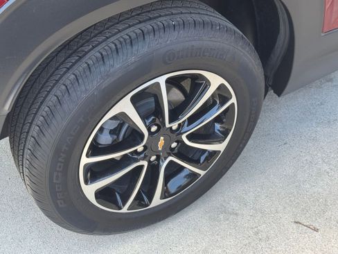 Used 2025 Chevrolet TrailBlazer LT image 28