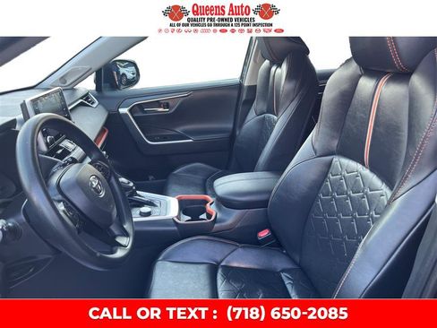 Used 2019 Toyota RAV4 Adventure w/ Advanced Technology Package AWD/4WD image 10