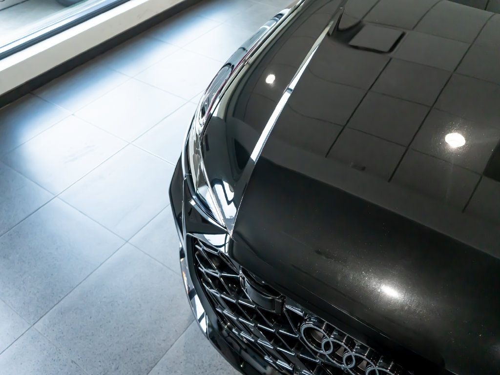 Used 2025 Audi RS Q8 performance AWD/4WD image 32