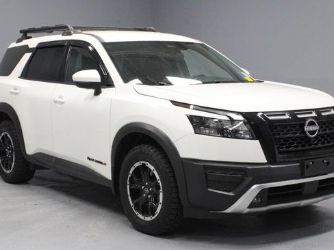 Used 2025 Nissan Pathfinder Rock Creek AWD/4WD image 1