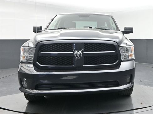 Used 2019 RAM 1500 Express image 2