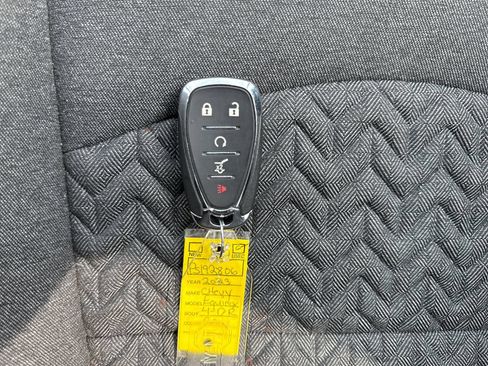 Used 2023 Chevrolet Equinox LT AWD/4WD image 27