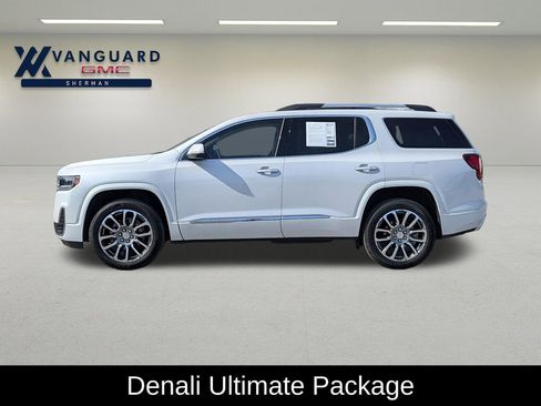 Used 2023 GMC Acadia Denali w/ Denali Ultimate Package FWD image 4
