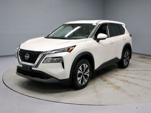 Certified 2023 Nissan Rogue SV image 6
