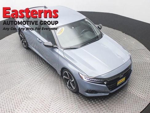 Used 2022 Honda Accord Sport image 3