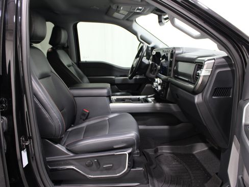 Used 2024 Ford F250 Lariat w/ Lariat Ultimate Package AWD/4WD image 28