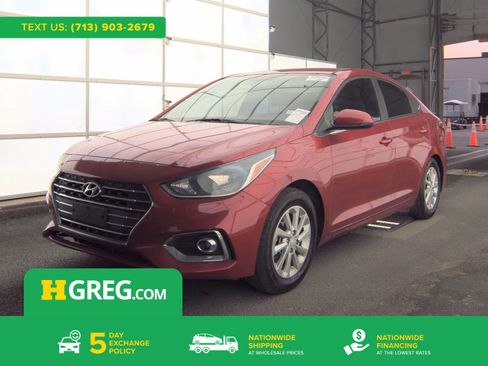Used 2020 Hyundai Accent SEL FWD image 1