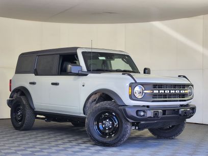 New 2026 Ford Bronco Big Bend w/ Black Diamond Package