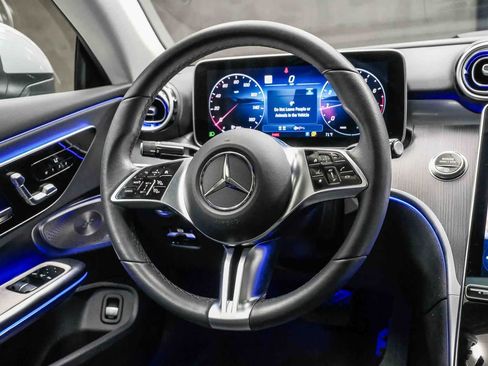 Certified 2026 Mercedes-Benz CLE 300 4MATIC Coupe image 18