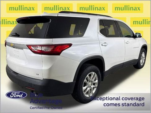 Used 2021 Chevrolet Traverse LT FWD image 4