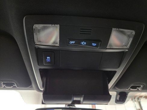 Used 2016 Toyota Tacoma TRD Sport image 64