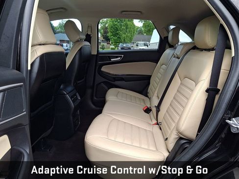 Used 2020 Ford Edge SEL AWD/4WD image 13
