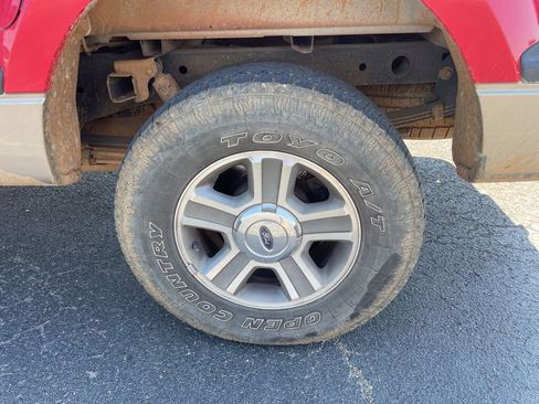 Used 2005 Ford F150 XLT image 10