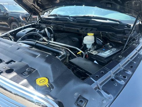 Used 2017 RAM 1500 Big Horn AWD/4WD image 43