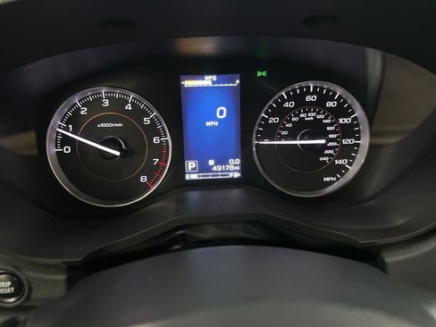 Used 2019 Subaru Crosstrek 2.0i Limited w/ Moonroof Package w/Navigation AWD/4WD image 26