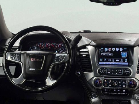 Used 2019 GMC Yukon XL SLT w/ Open Road Package RWD image 24