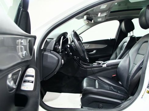 Used 2016 Mercedes-Benz C 300 4MATIC Sedan image 18