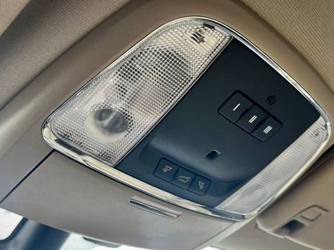 Used 2017 Jeep Grand Cherokee Limited image 29