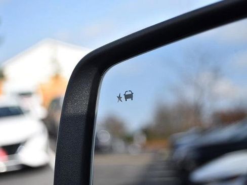 Used 2020 GMC Acadia SLE image 10