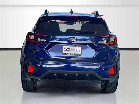 Used 2024 Subaru Crosstrek 2.5i Limited image 6