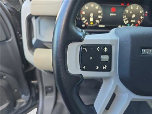 Certified 2024 Land Rover Defender 110 SE AWD/4WD image 17