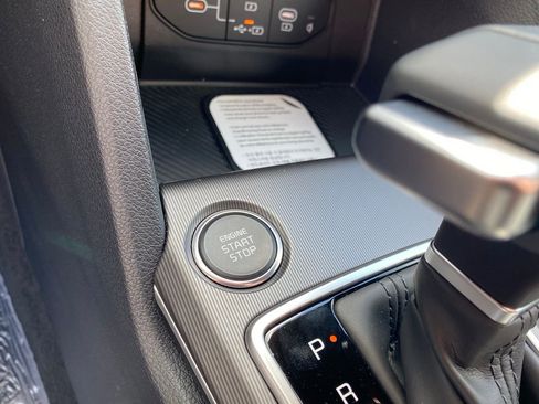 New 2026 Kia Sportage SX FWD image 18