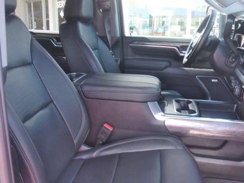 Used 2025 Chevrolet Silverado 2500 LTZ w/ LTZ Convenience Package AWD/4WD image 36