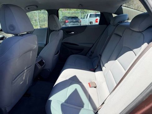 Used 2016 Chevrolet Malibu LT image 24