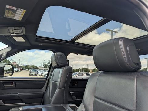 Used 2026 Toyota Tundra Platinum AWD/4WD image 28