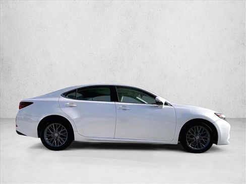 Used 2018 Lexus ES 350 w/ Premier Package FWD image 5