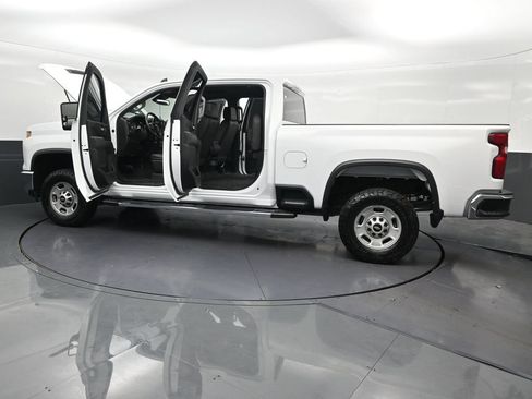 Used 2024 Chevrolet Silverado 2500 W/T w/ WT Convenience Package AWD/4WD image 34
