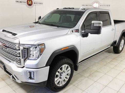 Used 2022 GMC Sierra 2500 Denali w/ Denali Ultimate Package AWD/4WD image 35