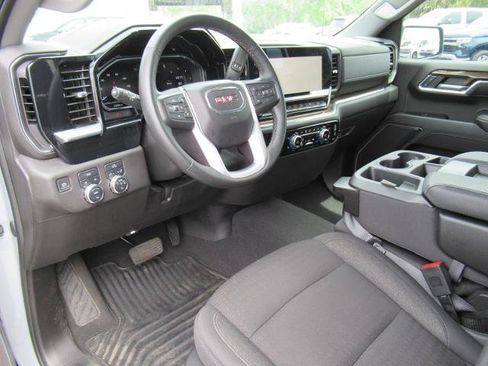 Used 2024 GMC Sierra 1500 Elevation AWD/4WD image 15