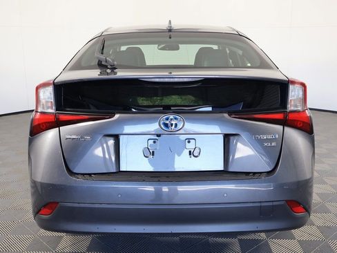 Used 2019 Toyota Prius XLE image 5