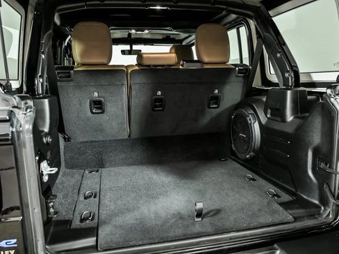 Used 2021 Jeep Wrangler Unlimited Sahara 4xe w/ Cold Weather Group image 8