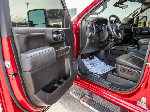 Used 2021 GMC Sierra 2500 Denali w/ Denali Ultimate Package AWD/4WD image 30