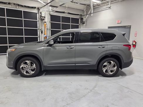 Used 2023 Hyundai Santa Fe SEL w/ Winter Weather Package FWD image 4