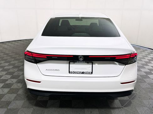 Used 2024 Honda Accord LX image 4