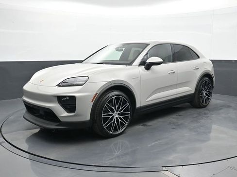 New 2026 Porsche Macan Electric image 1