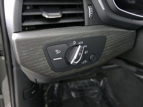 Used 2023 Audi A4 2.0T Premium Plus image 15