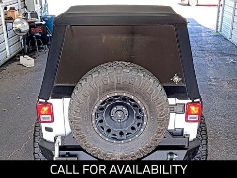 Used 2017 Jeep Wrangler Unlimited Sport w/ Quick Order Package 24S AWD/4WD image 3