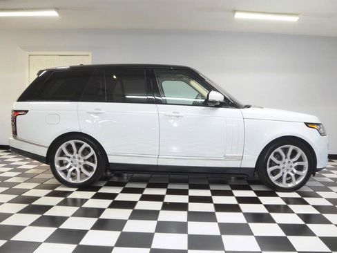 Used 2016 Land Rover Range Rover Supercharged AWD/4WD image 11
