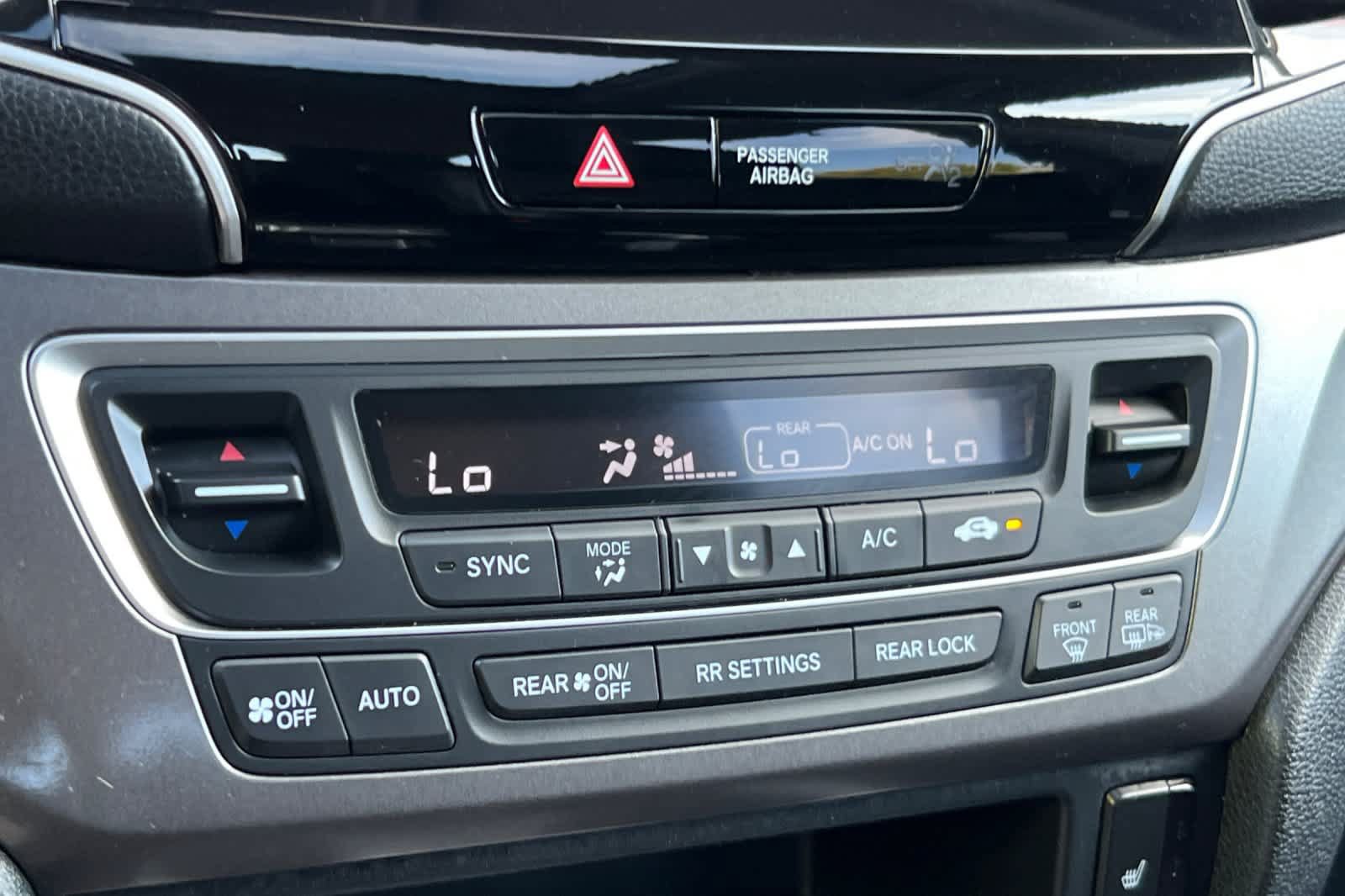 Used 2021 Honda Pilot Special Edition image 23