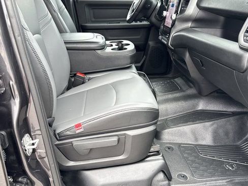 Used 2025 RAM 3500 Tradesman image 13