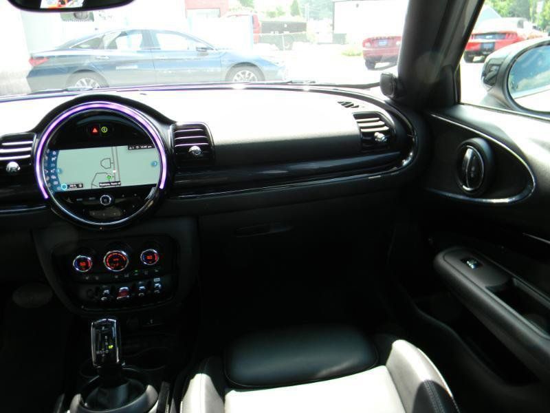 Used 2022 MINI Cooper Clubman S w/ Premium Package AWD/4WD image 18