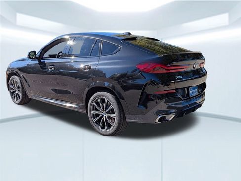 Used 2024 BMW X6 xDrive40i image 4