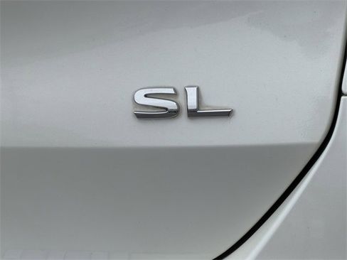 Used 2015 Nissan Rogue SL w/ SL Premium Package image 9