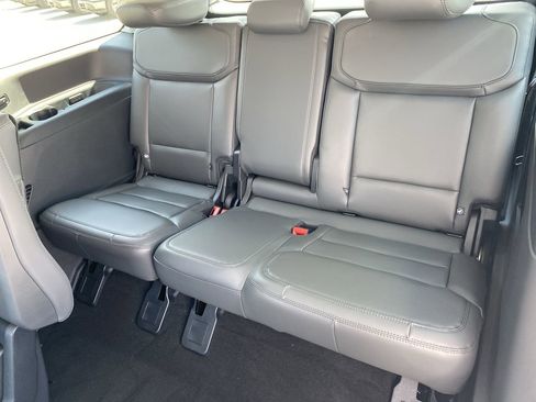 New 2026 Ford Expedition Active RWD image 18